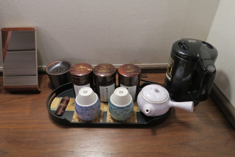 カフェコーナー(お茶3種)