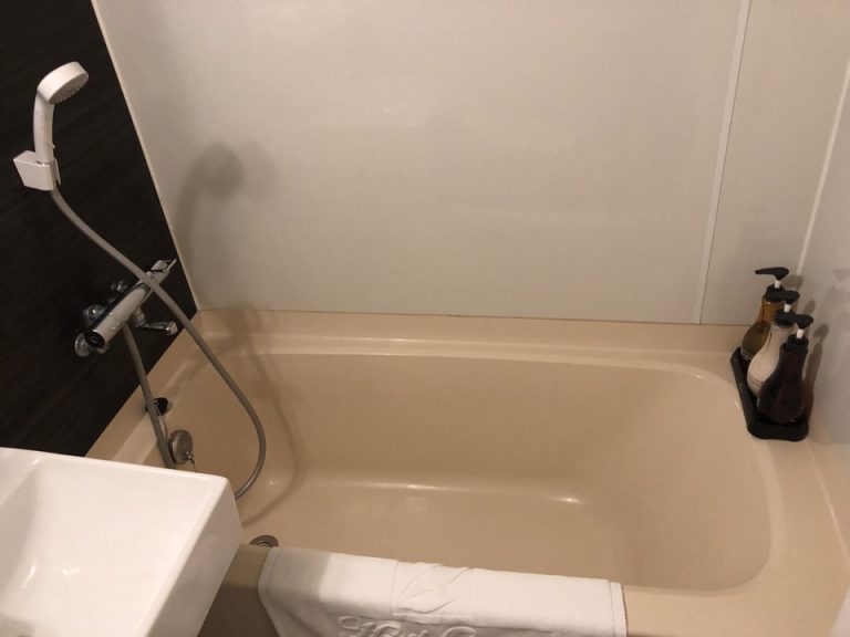 バスタブ