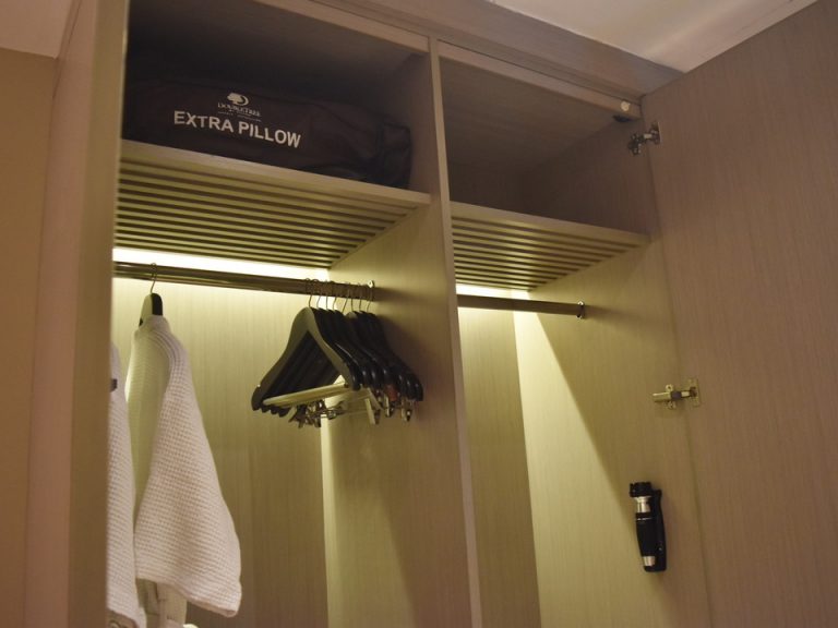 クローゼット中