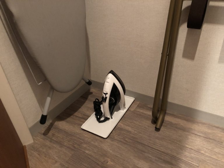 ウォークインクローゼット(13)