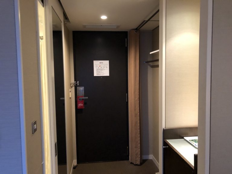 ドア方向