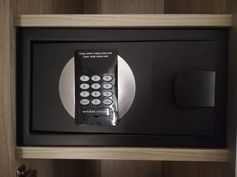 セーフティボックス(閉じた状態)