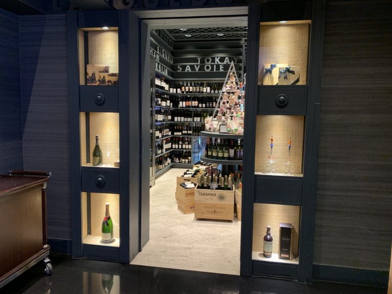 ショップ外観04