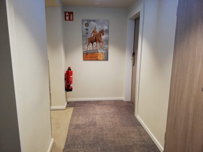 客先階廊下全体