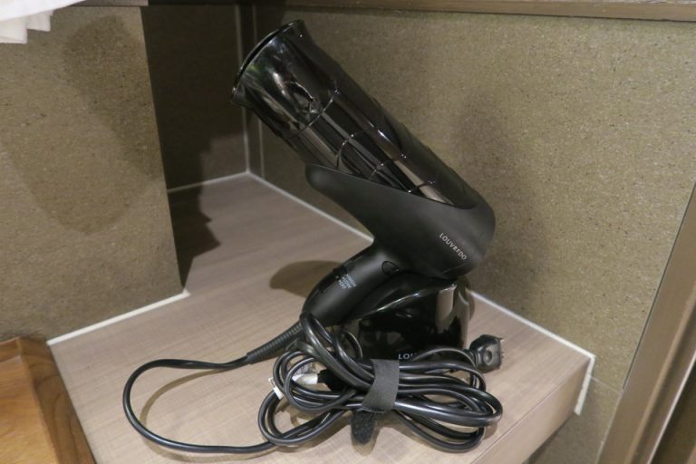 ヘアドライヤー