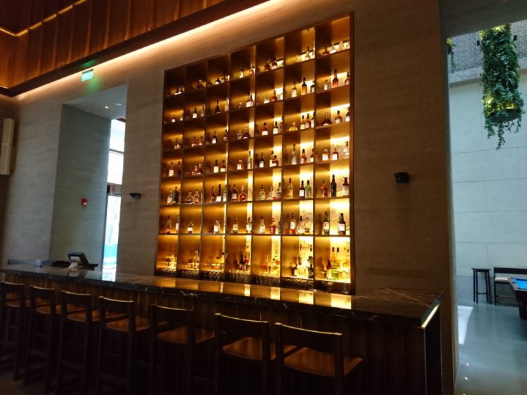 ロビーラウンジ