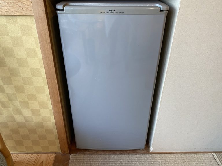 冷蔵庫(閉じた状態)
