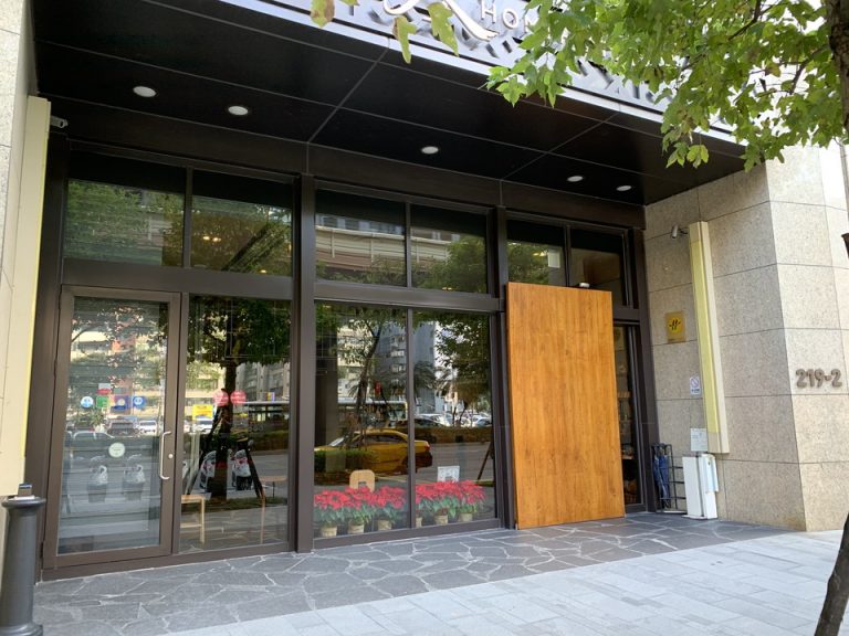 玄関、ロビー_エントランス外観