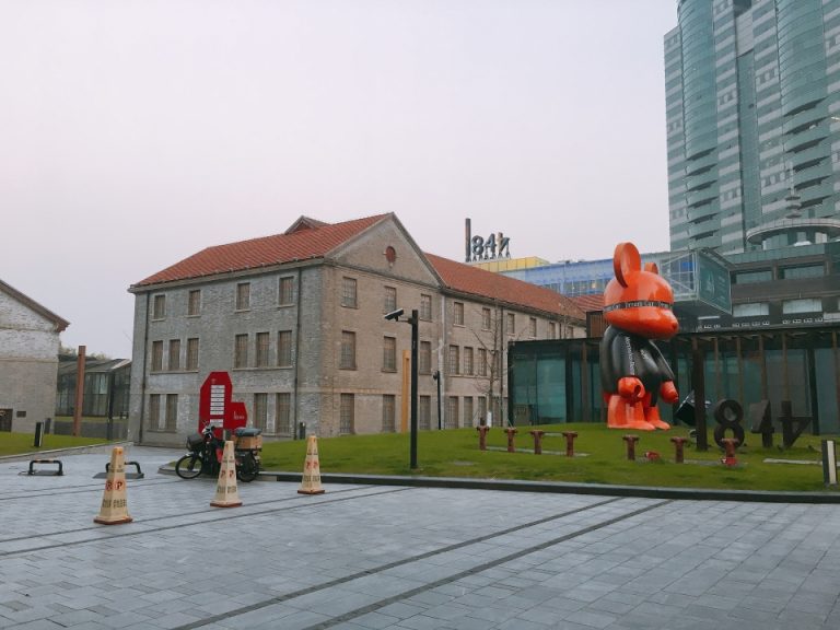 近くの観光名所