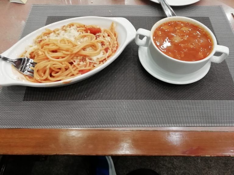 ビアガーデンでの軽食