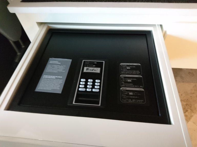 セーフティボックス(閉じた状態)