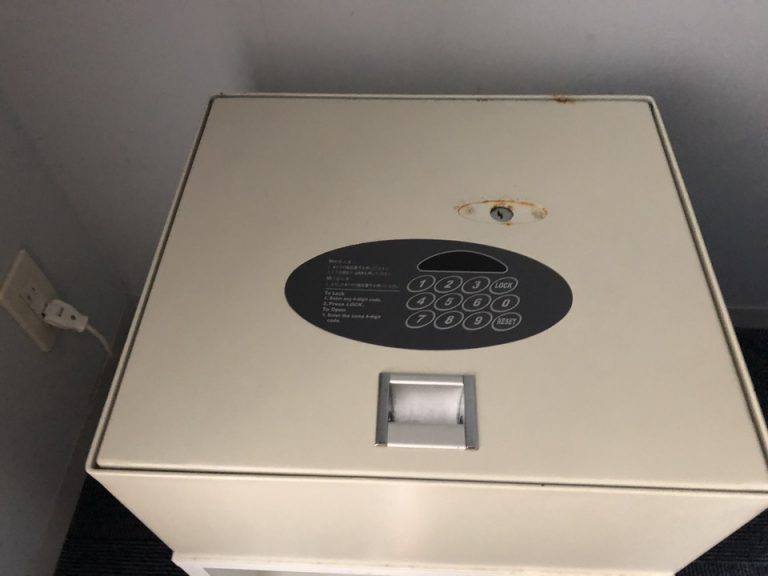 セーフティボックス(閉じた状態)