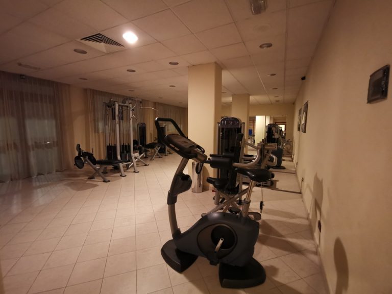 最新マシンが揃ったジム