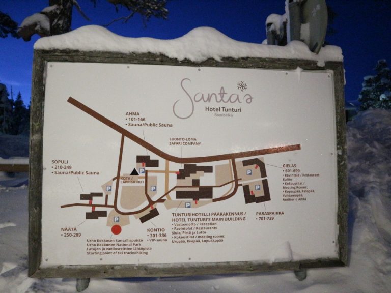 ホテルMAP。中央にフロント館があり、その周りに宿泊棟があります。