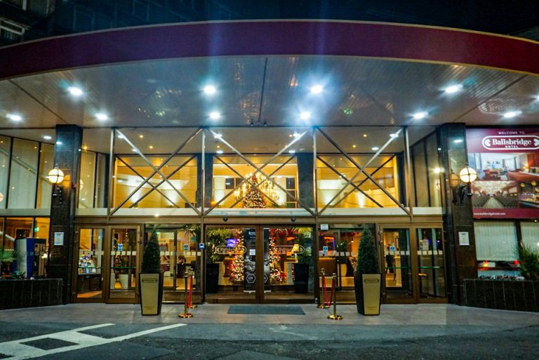 エントランスの外観です