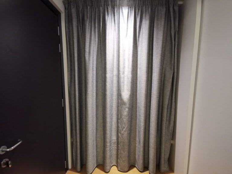 クローゼット(閉じた状態)