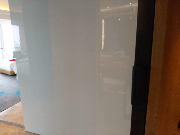 クローゼット(閉じた状態)