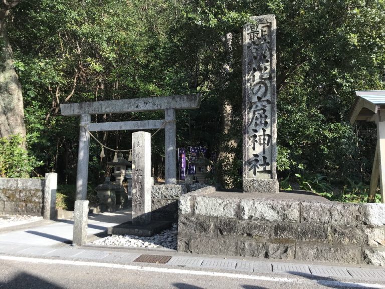 花の窟神社