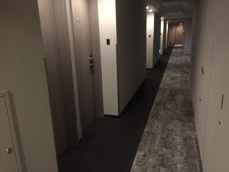 客室階廊下全体