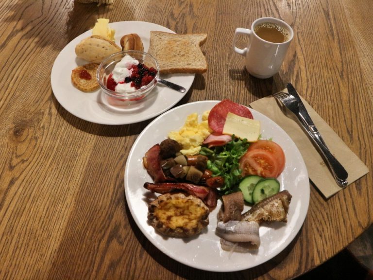 朝食は種類も豊富にあり満足な品揃えでどれも美味しかったです