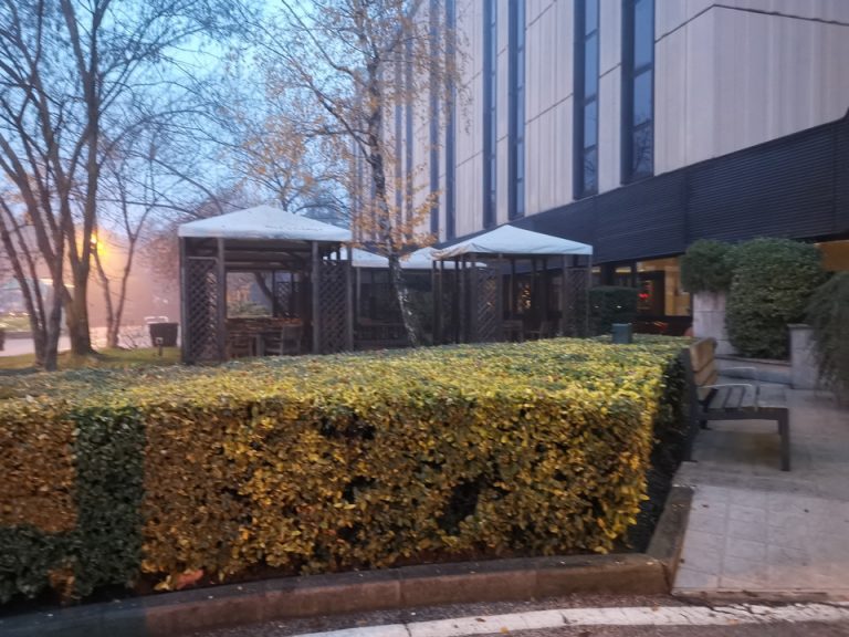 ホテルのテラス