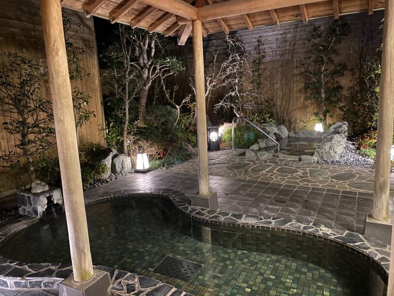 女湯大浴場全体