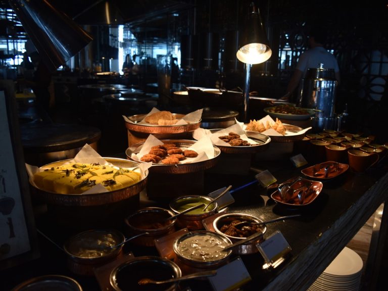 朝食バイキング03