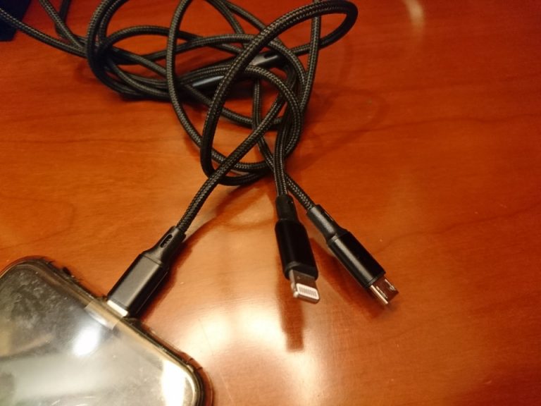 各種充電コード