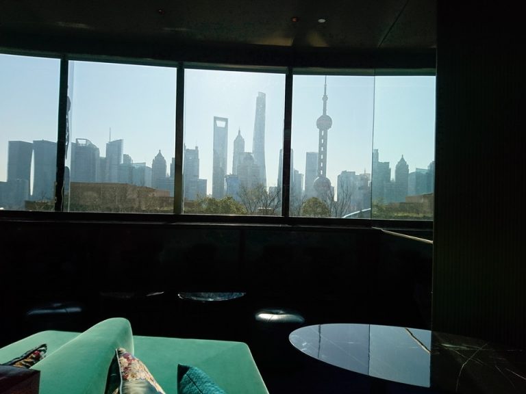 「LIQUID at YEN」からの眺め