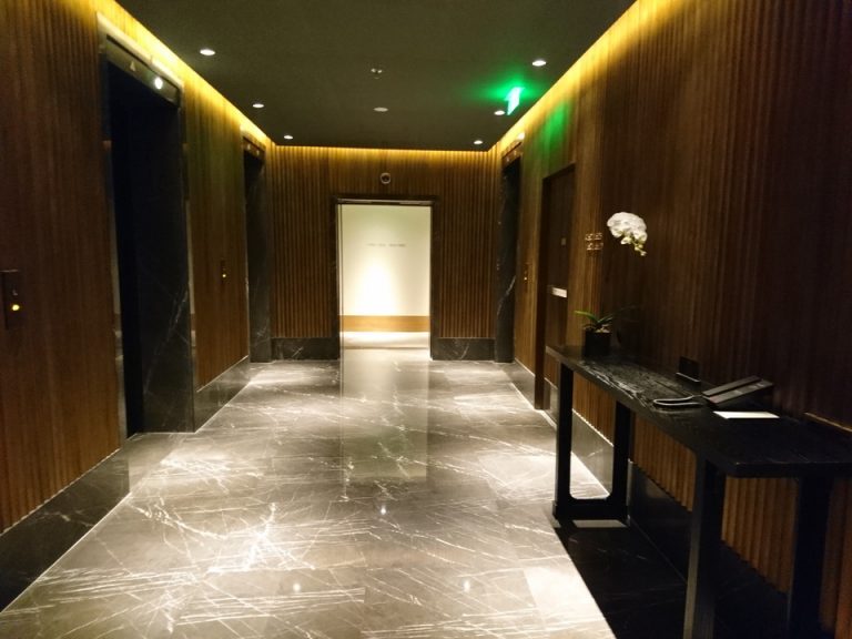 エレベーターホール客室階