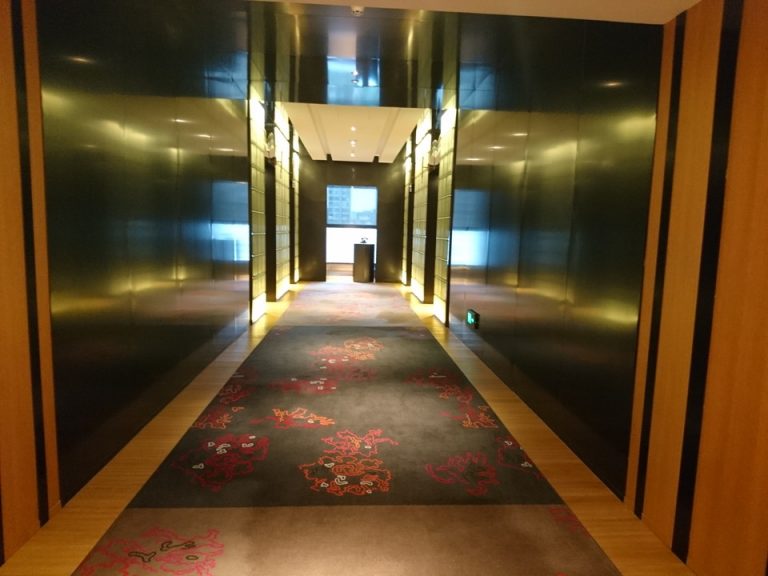 エレベーターホール客室階