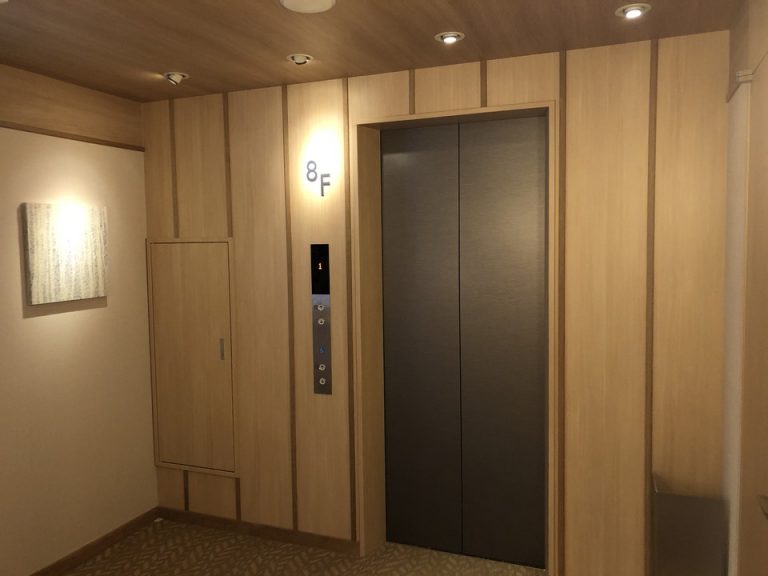エレベーターホール客室階
