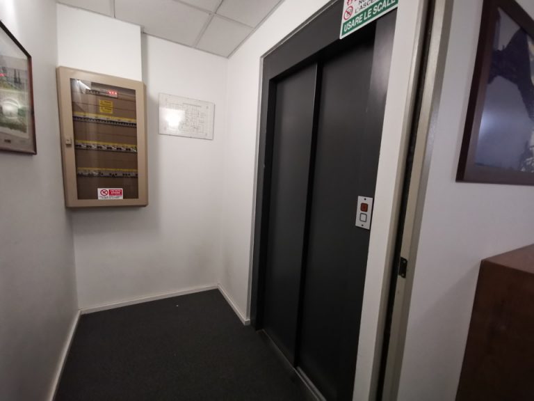 エレベーターホール客室階