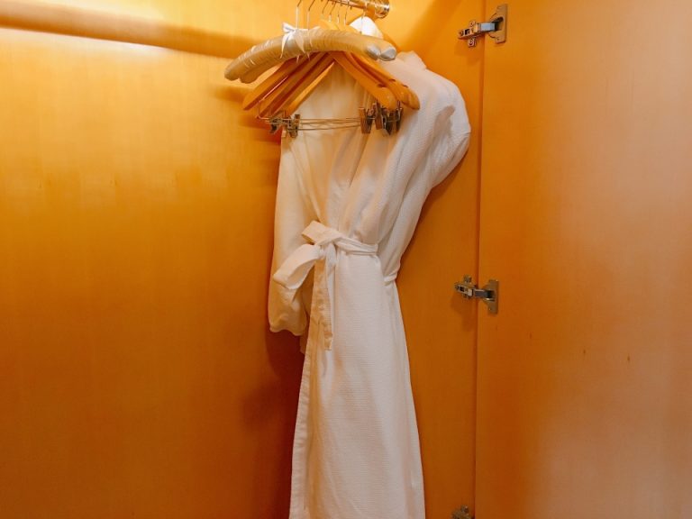 クローゼットの中