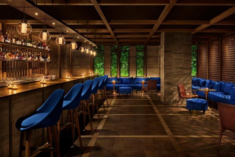 c9897d04144466bd286bf490ae17d566