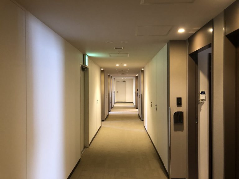 客室階10階廊下