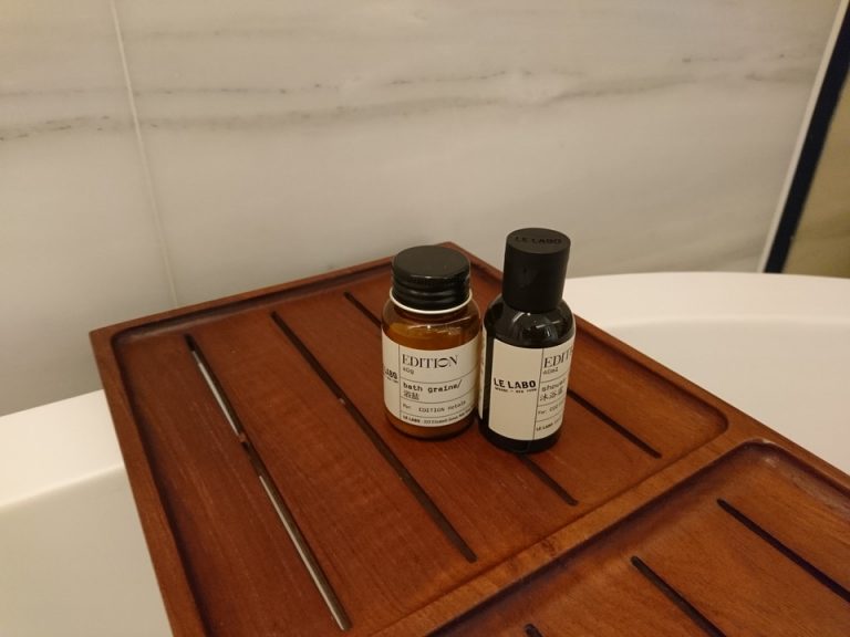 入浴剤とシャワージェル