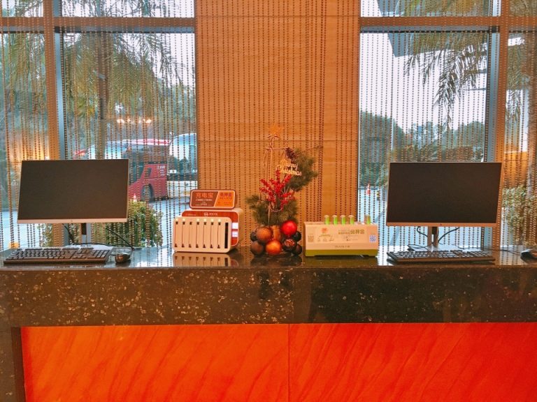 PC携帯充電スペース