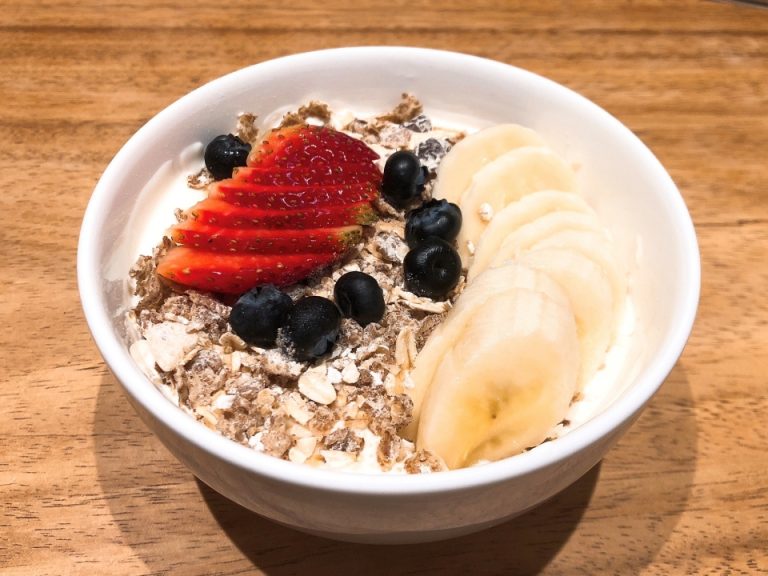 ヨーグルトフルーツを選びました