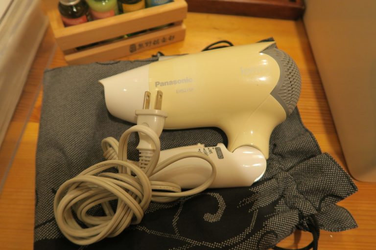 ヘアドライヤー