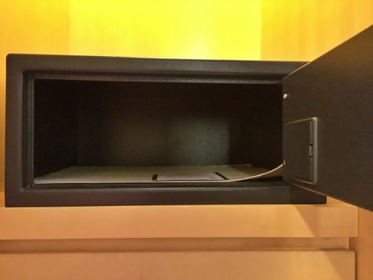 セーフティボックスの中2