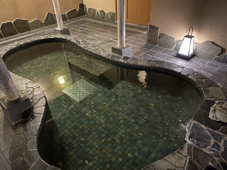 女湯大浴場浴槽1