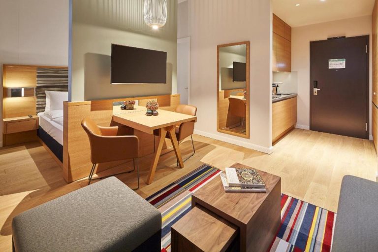 fc7c7171450e88de772a29256c748903