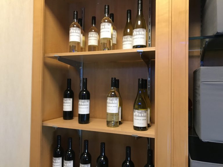 ワインも売ってました。