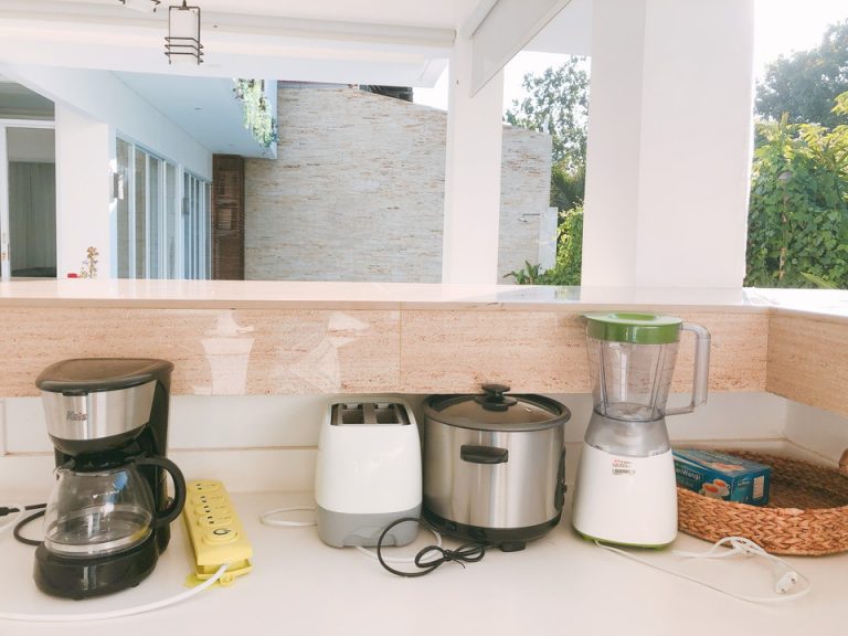 カフェ、ミニバー