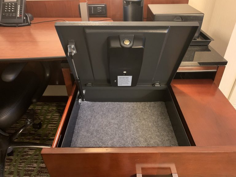 セーフティーボックス内側