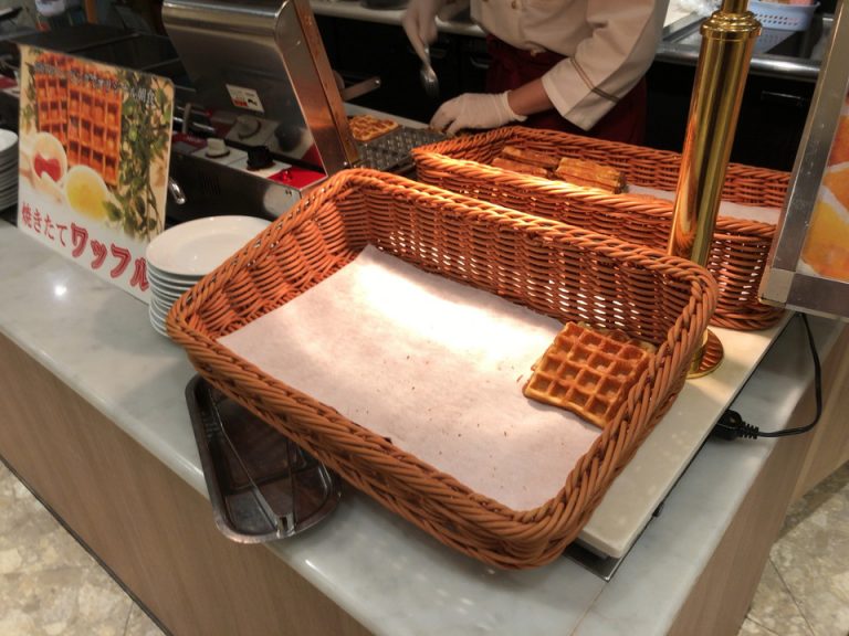 焼き立てワッフル