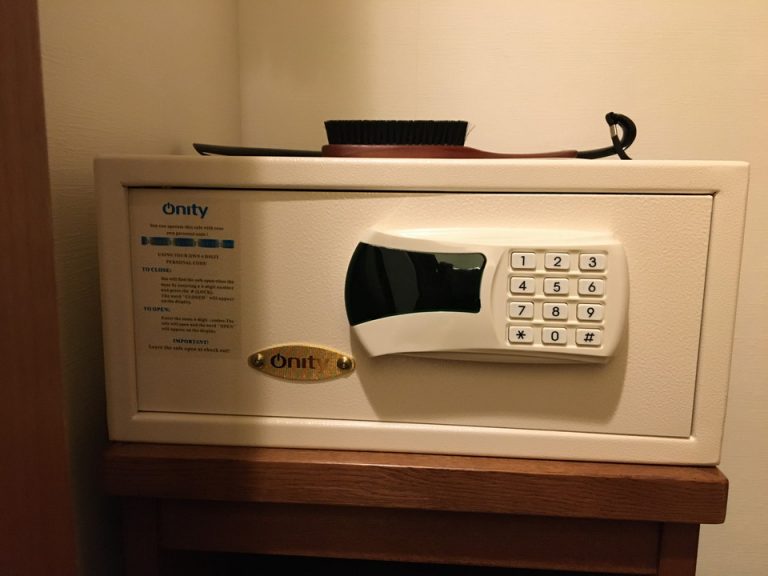 セーフティーボックス