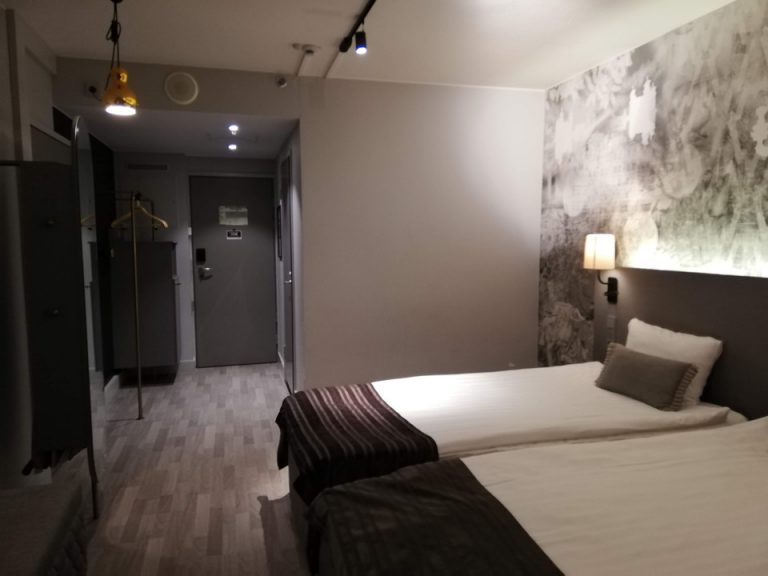 客室全体(入口 方向)2