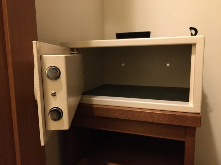 セーフティーボックス開けた状態